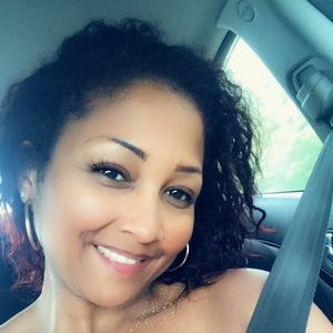 Meet your Posher, Carmen